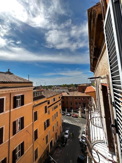 Apartment Colosseum Olmata *